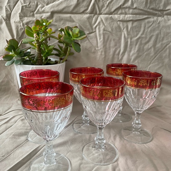 6  Pressed Glass Thumbprint Cordial Glasses Cranberry Band Gold Design - Picture 14 of 15